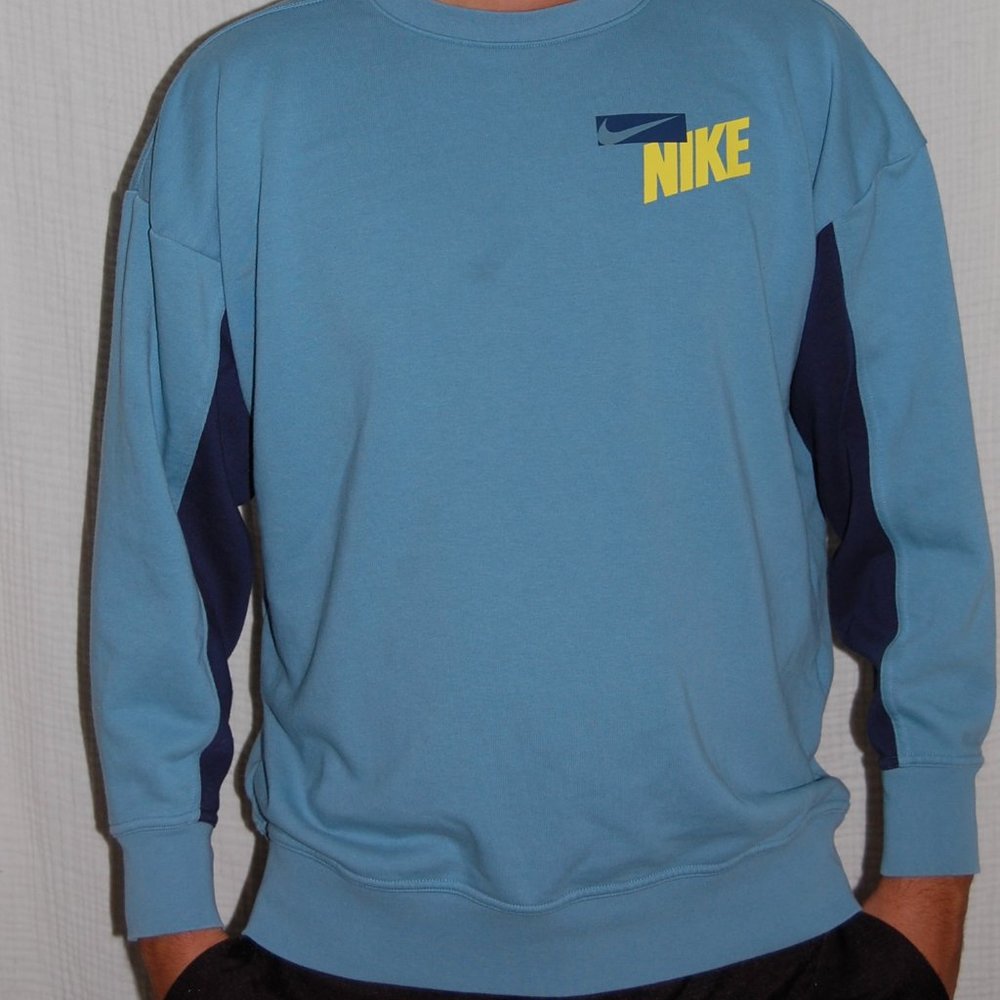 Men's Nike Sweatshirt
